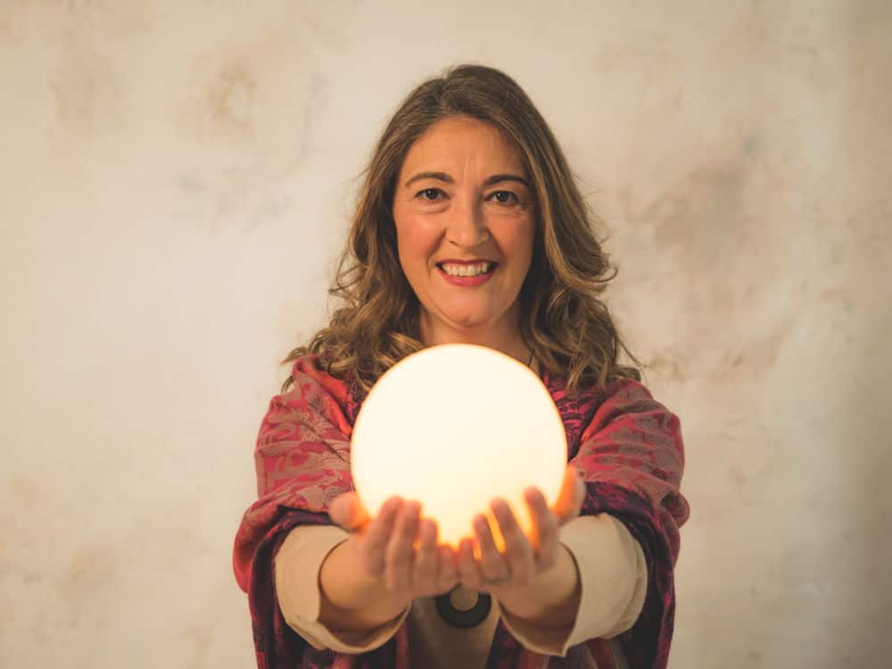 Maria Jose Nebot Porcar Moon Mother con Miranda Gray